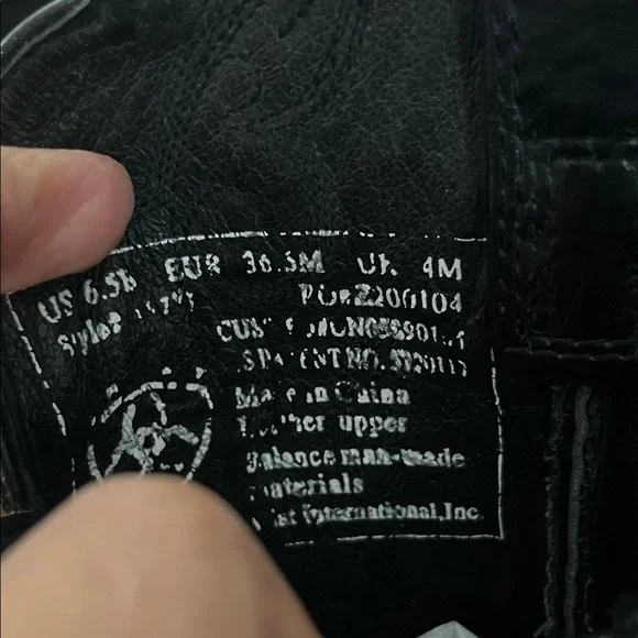 Ariat Heritage R Toe Western Boots - Picture 8 of 8